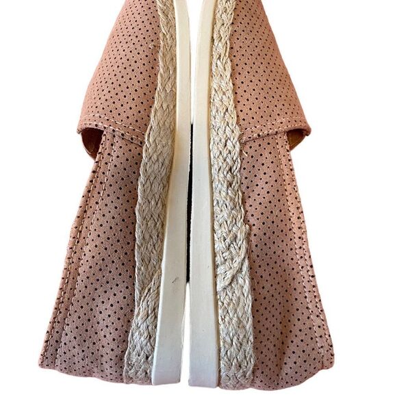 Espirit Espadrilles in Dusty Pink Size 8. - Picture 6 of 8